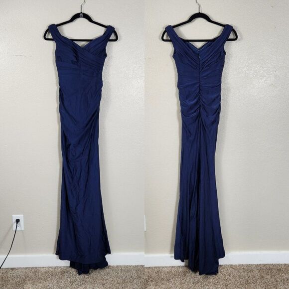 La Femme Navy Trumpet Off Shoulder Sexy Classic Beauty Size 0 28450 - Picture 1 of 16